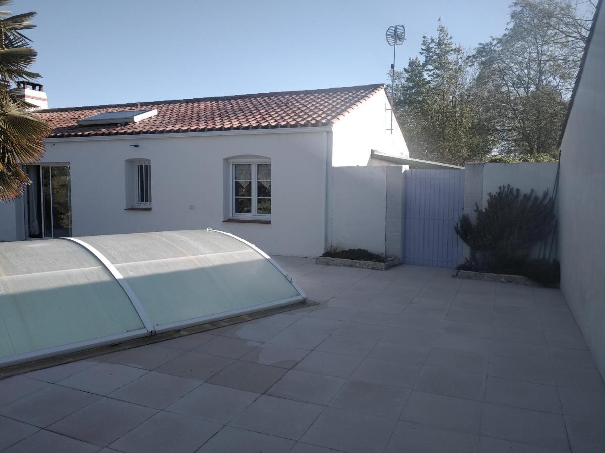 L'Eden Naturiste Spas Challans Exterior foto